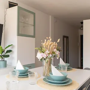 apartament-widnicka-wroclaw.hotelswroclaw.com/